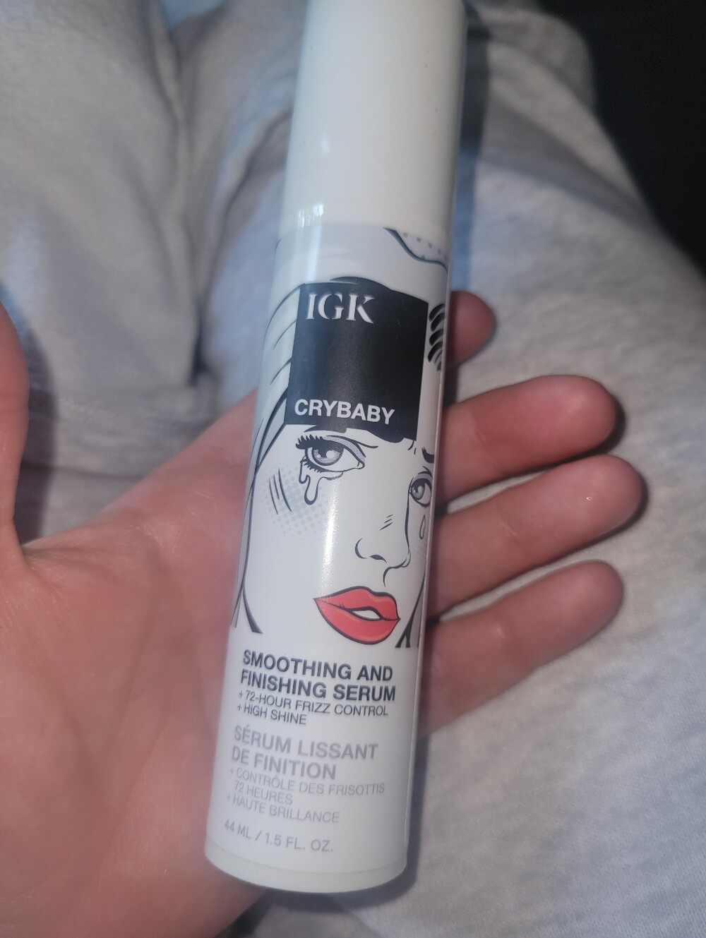 IGK CRYBABY Smoothing Finishing Hair Serum